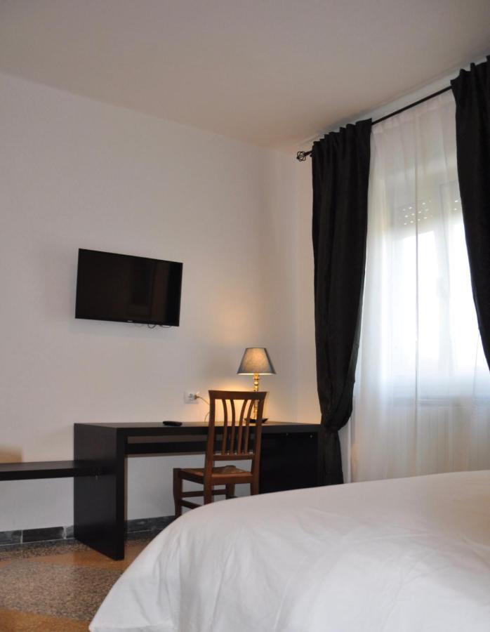 Lole Apartment - Анкона Екстер'єр фото